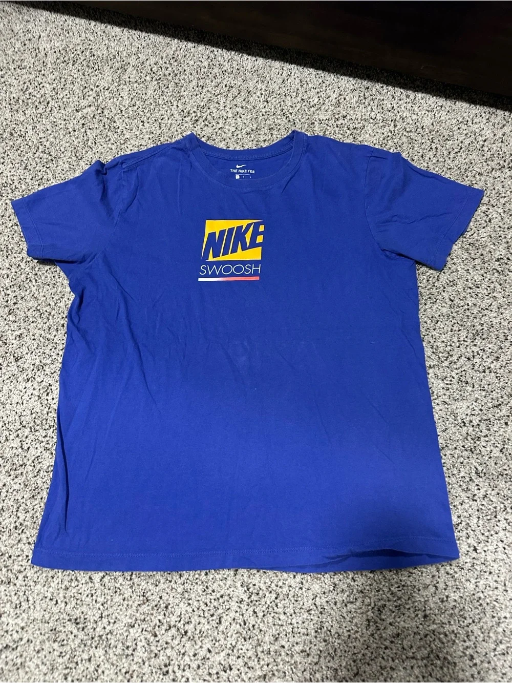Nike Royal Blue Tee & Light Green Nike Graphic Tee -2 Pack - Picture 2 of 10